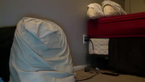 Christopher online show from December 5, 9:55 pm