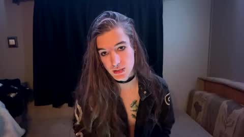 skater1026 OF online show from November 11, 10:17 am