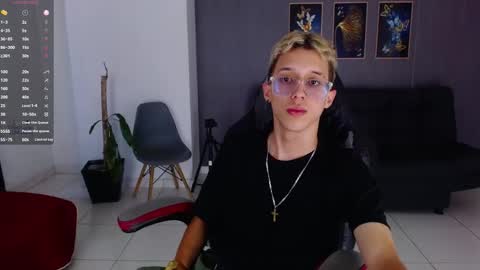 skinny_bigcock20 online show from November 21, 8:40 pm