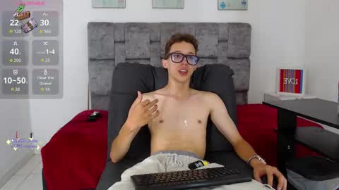 skinny_bigcock20 online show from March 3, 10:50 pm