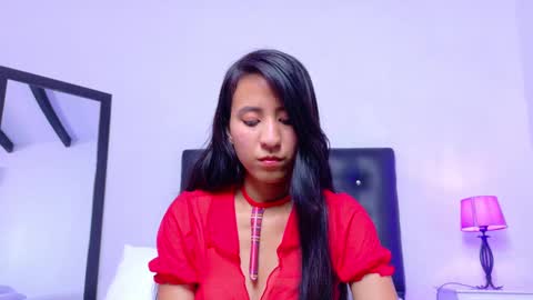 skinny_hottie18 online show from October 8, 7:42 pm