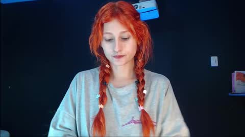 Snapshot of skinny_raven chatting on October 7, 3:19 pm Marion online show from October 7, 3:19 pm