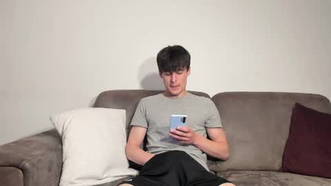skinnyguywithbigd online show from May 12, 11:25 pm