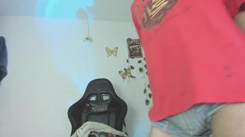 skiny_dann online show from March 22, 4:38 am