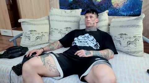 skirlingod online show from September 24, 7:37 am