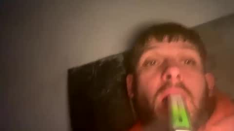 skuzzy25 online show from March 4, 1:34 am