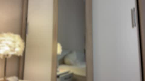 GARRY AND SOPHIA online show from October 14, 9:29 pm