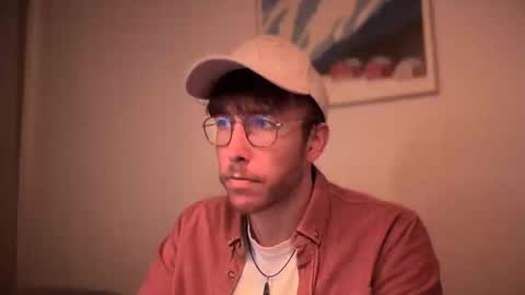 skyisthelimit1995 online show from December 19, 3:18 pm