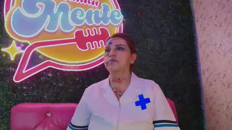 Snapshot of skylar__desire chatting on October 9, 5:51 pm skylar__desire online show from October 9, 5:51 pm