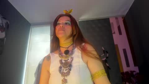 Snapshot of skylar__desire chatting on October 14, 3:15 pm skylar__desire online show from October 14, 3:15 pm