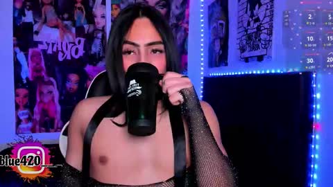 blue online show from February 20, 6:19 am