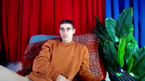 Skyler online show from December 22, 1:23 am