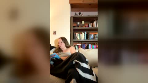 Sky Winters online show from May 18, 4:07 am