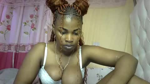 Snapshot of slayslay002 chatting on January 30, 11:02 pm Rose online show from January 30, 11:02 pm