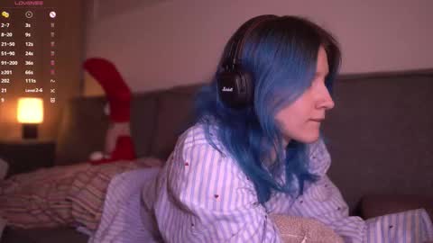 Sonya online show from December 20, 9:44 pm