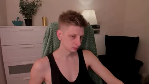 Andy online show from November 22, 8:40 pm