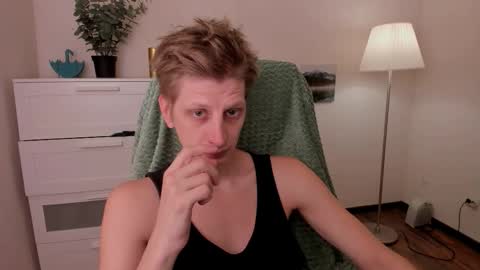 Andy online show from October 4, 10:24 am