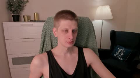 Andy online show from April 12, 9:19 pm