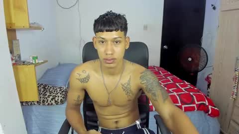 slim_master12 online show from January 17, 3:53 pm