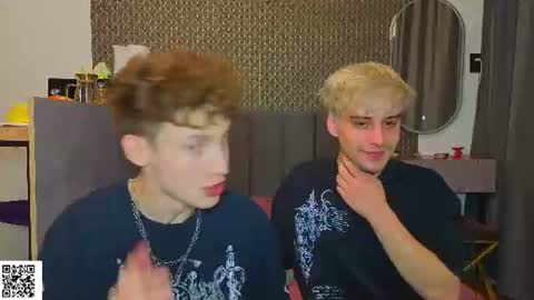 sluttsavage online show from July 16, 9:18 pm