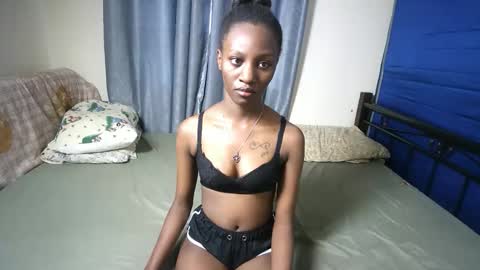 slutty_baddie online show from November 30, 1:51 pm