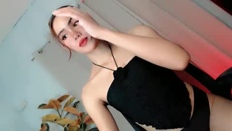 slutty_rose69 online show from February 12, 9:46 am