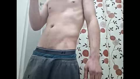 sluttybaddboyy online show from April 13, 2:05 am