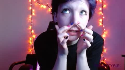 Sierra online show from November 13, 11:40 pm