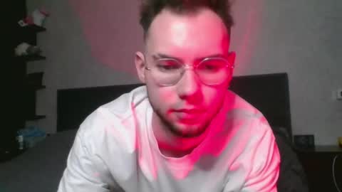 Slyfox online show from April 10, 8:19 am