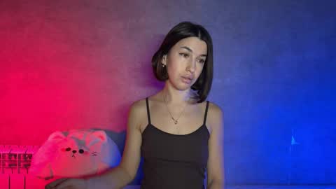 Melani online show from February 25, 8:23 pm