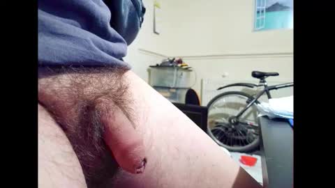 Small Hairy Uncut online show from February 20, 12:32 am