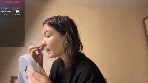 Jess online show from December 5, 10:36 am