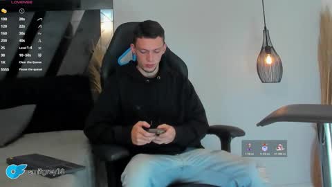 SMIT  online show from January 13, 9:00 pm