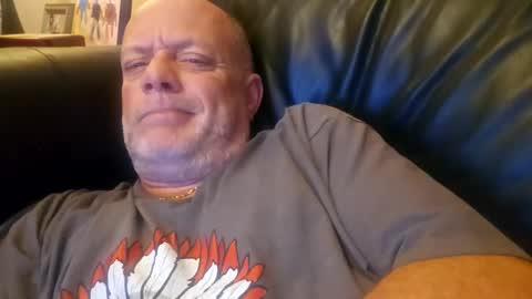 smitty_chris7 online show from April 14, 11:19 pm