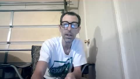 Snapshot of smkforme chatting on October 7, 1:51 pm smoke-4-me online show from October 7, 1:51 pm