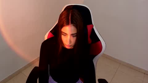 S A L O M M E online show from September 29, 11:15 pm