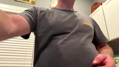 smokeymt420 online show from March 31, 7:09 am