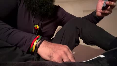 smokingorilla online show from December 16, 2:56 pm