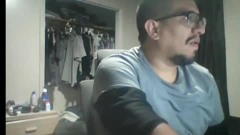 smoky47 online show from December 2, 2:21 am