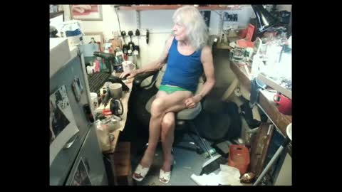 mish online show from May 25, 11:33 pm