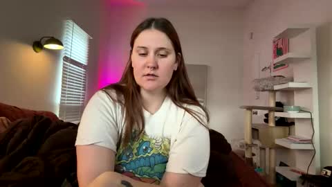 smutship online show from February 7, 5:05 pm