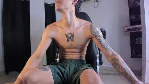 snakebutterfly online show from March 7, 5:18 am