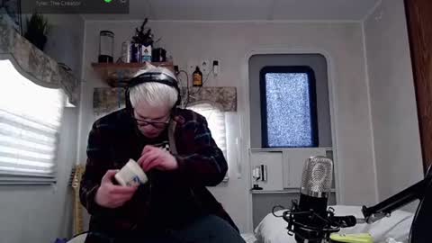 Viiscount  Snarfle Von Snarfenberg online show from March 8, 10:02 pm