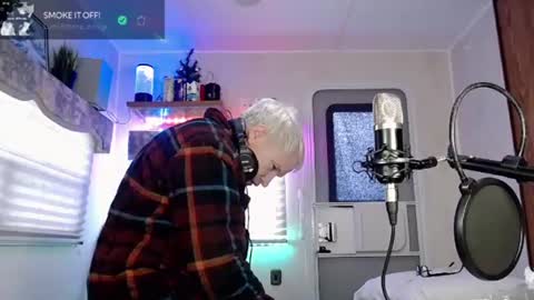 Viiscount  Snarfle Von Snarfenberg online show from March 6, 5:54 pm