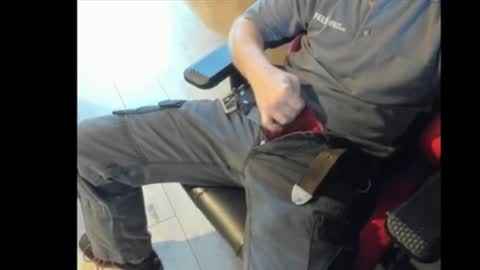 snip1977 online show from December 15, 1:29 pm