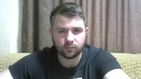 Snapshot of snowyqred chatting on December 26, 12:05 pm Arthur online show from December 26, 12:05 pm