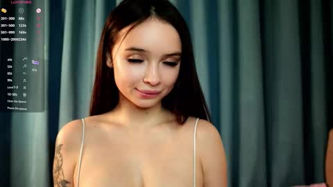 Polly online show from March 3, 1:29 pm