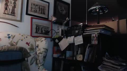 ImYourBitch online show from October 26, 8:04 am