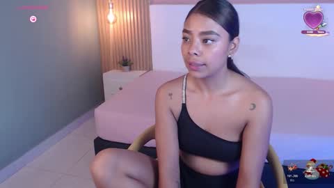 soffiadams2 online show from November 25, 12:48 pm