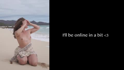 Snapshot of sofftrose chatting on October 6, 6:26 pm Julia    online show from October 6, 6:26 pm